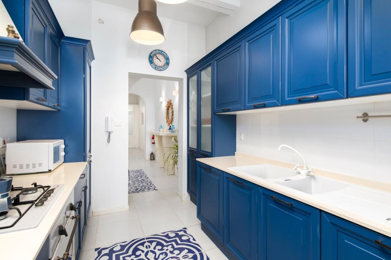 Chic, Stylish Traditional Townhouse With Terrace - St. Paul'S Bay Exterior photo
